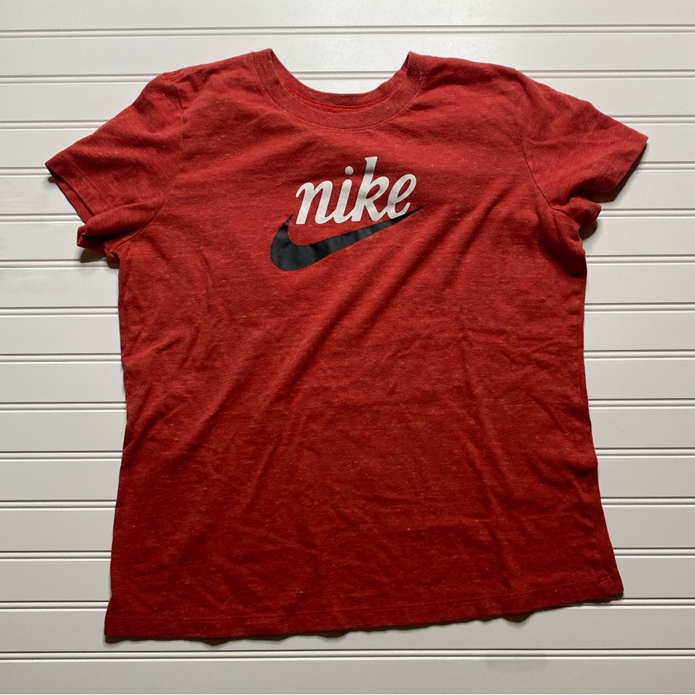 Kids large Nike t-shirt